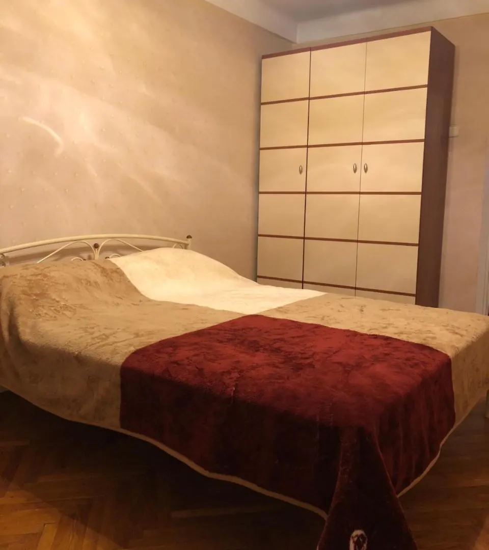 Apartman Вулиця Дегтярівська Ukrajna